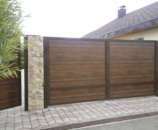 Распашные ворота в Буденновске